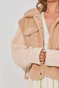 TWO MATERIAL FAUX FUR VEST JACKET