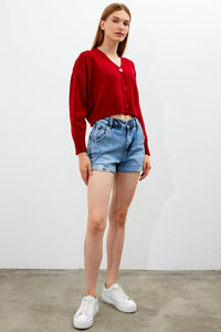 Cropped Solid Color Knit Cardigan 3 Button