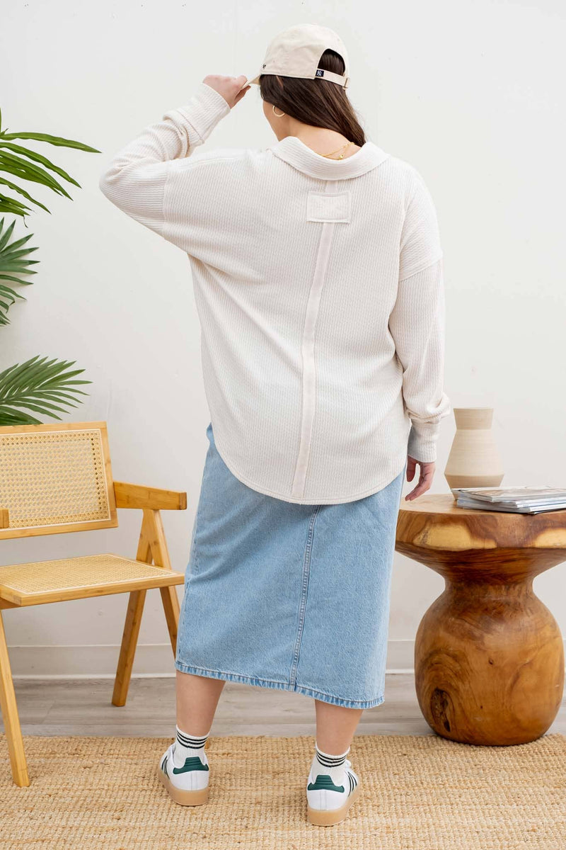 PLUS SPLIT NECK LONG SLEEVE KNIT TOP